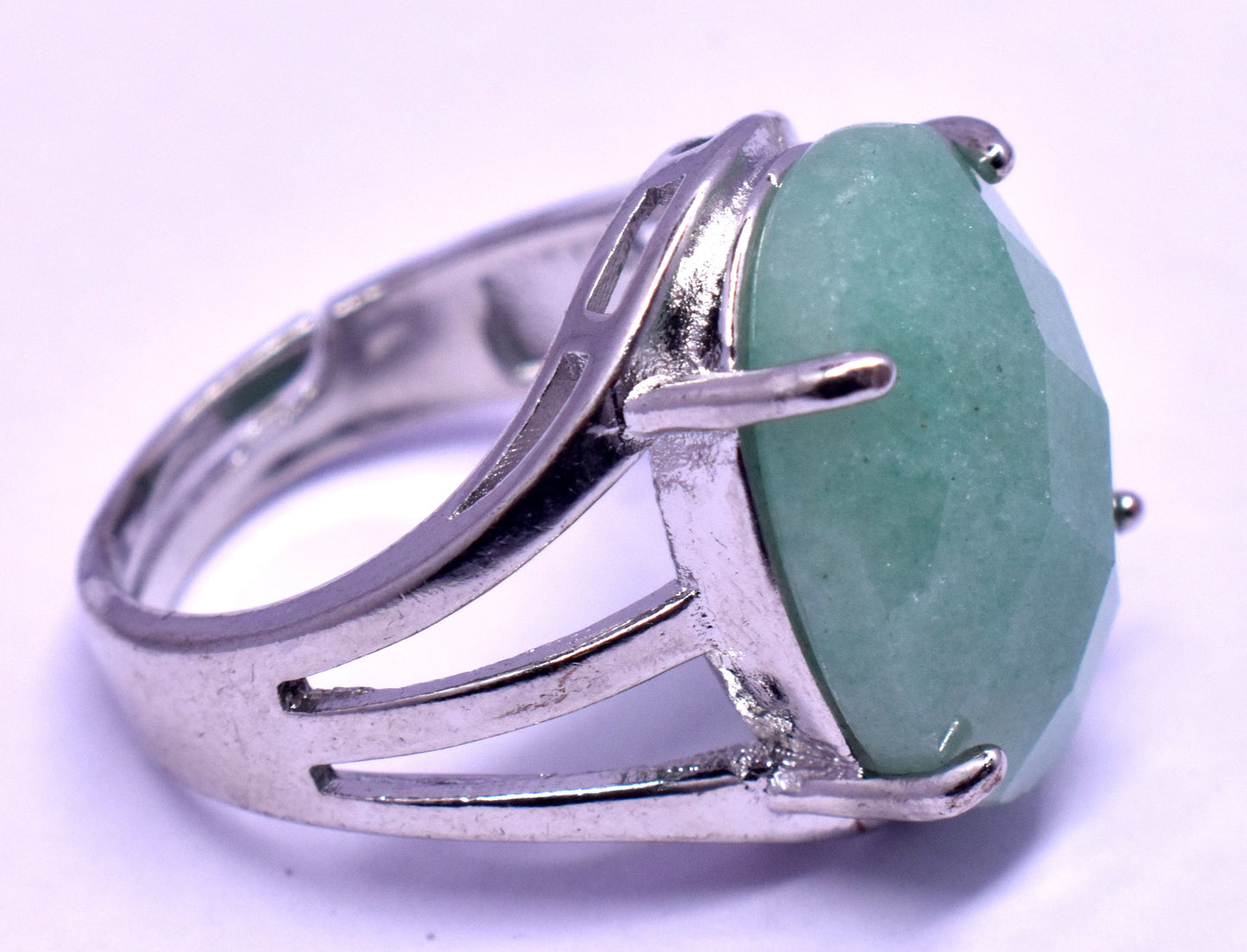 Green Aventurine Faceted {Cut} Oval Shape Adjustable Ring, {Weight - 6.60 Gram}