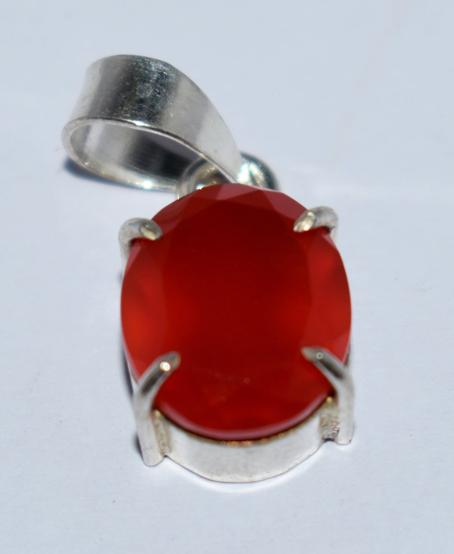 Carnelian Gemstone Pendent, {2.10 Gram}