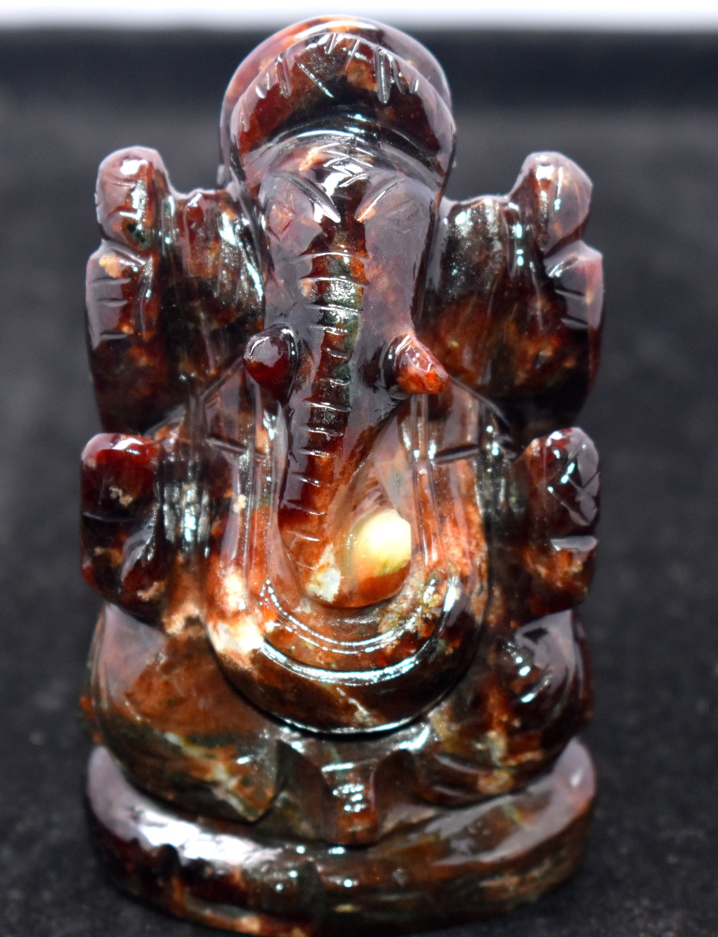 Gomed Ganesh / Lord Ganesha In Natural Hessonite