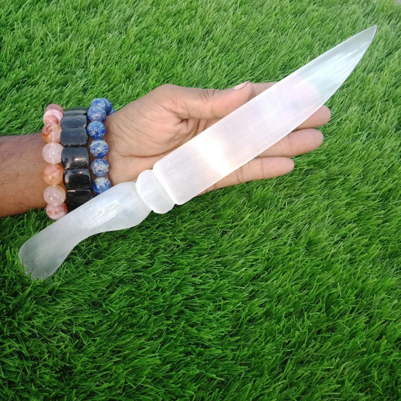 Selenite Cord Cutting Tool