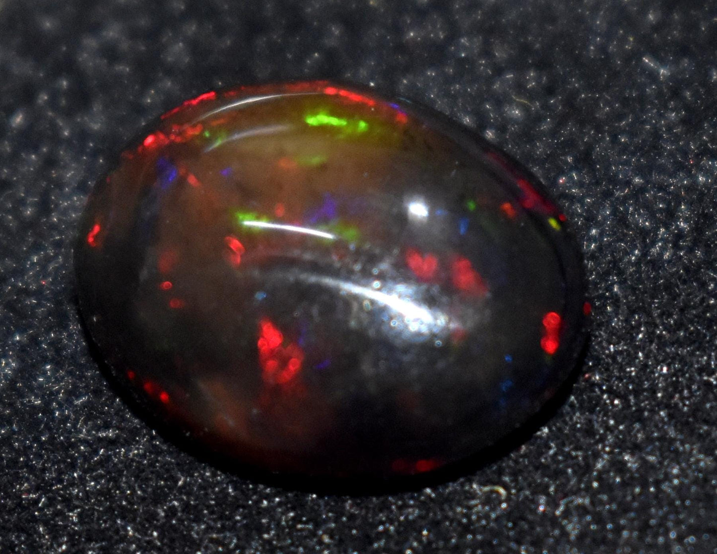 Black Opal, Oval Welo Fire, Cabochon Loose Gemstone, 7.00 Carat, Size-13x17x7mm,,