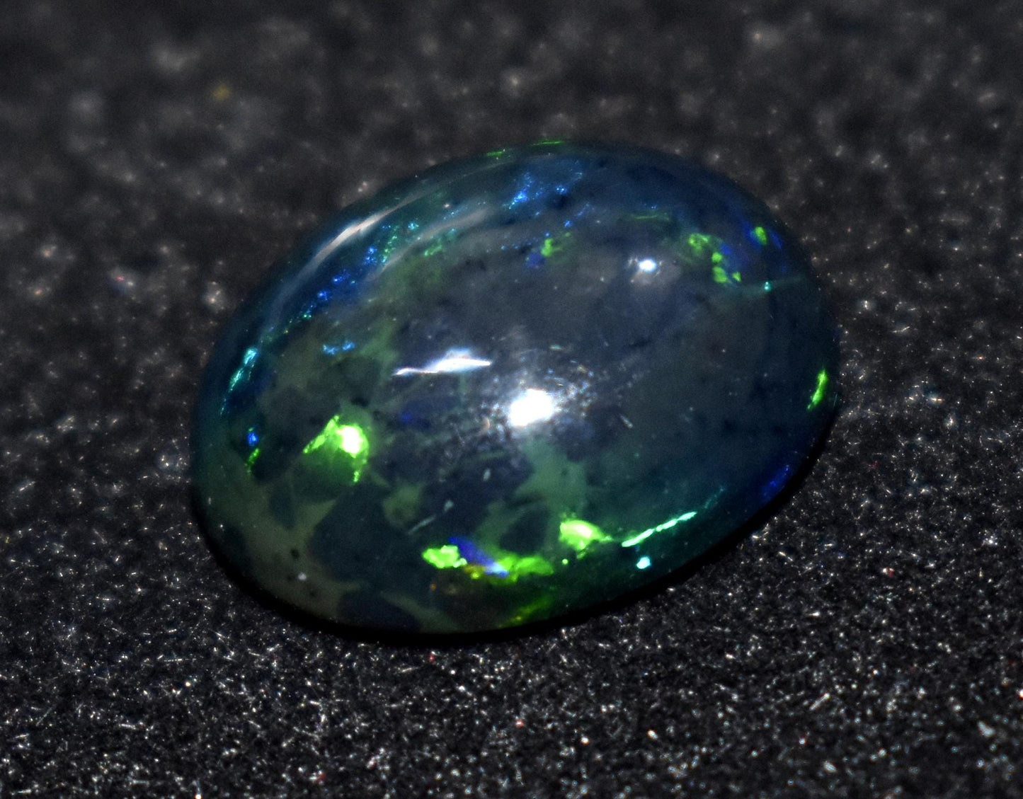 Black Opal, Oval Welo Fire, Cabochon Loose Gemstone, 5.10 Ct, Size-12x15x6mm,