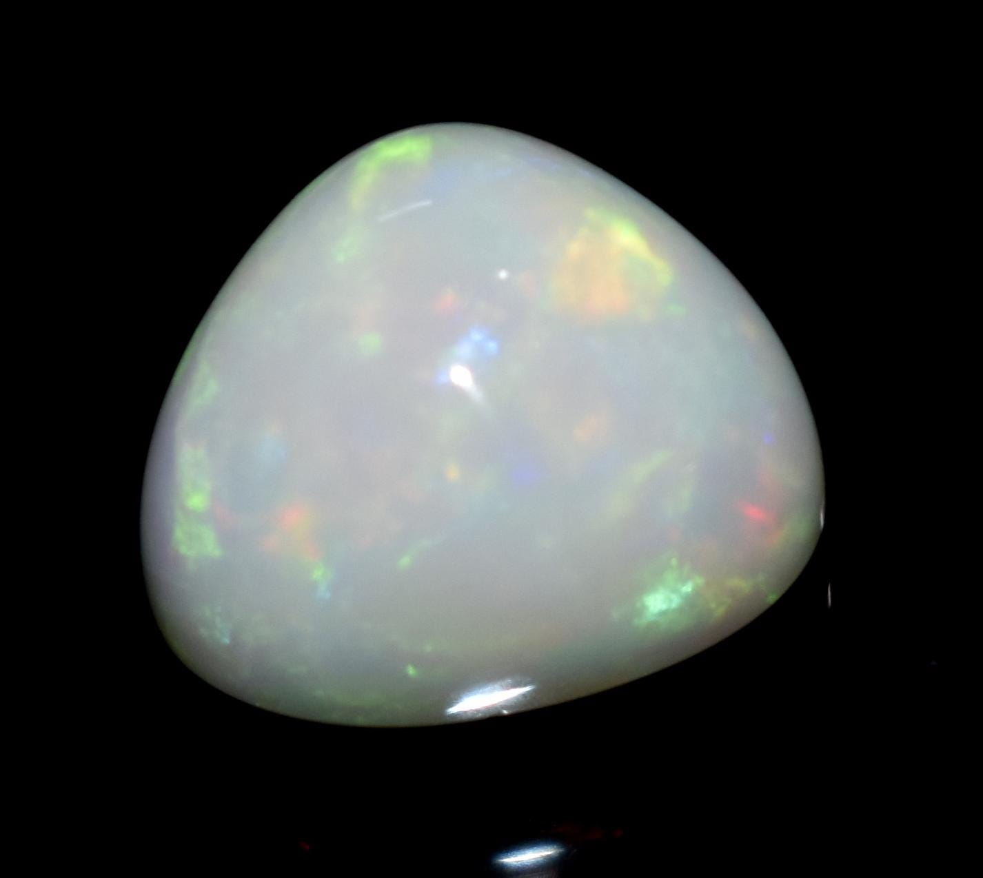 Ethiopian Opal, Heart Shape Cabochon Loose Gemstone, 7.50 Carat, Size-14x12x9mm,