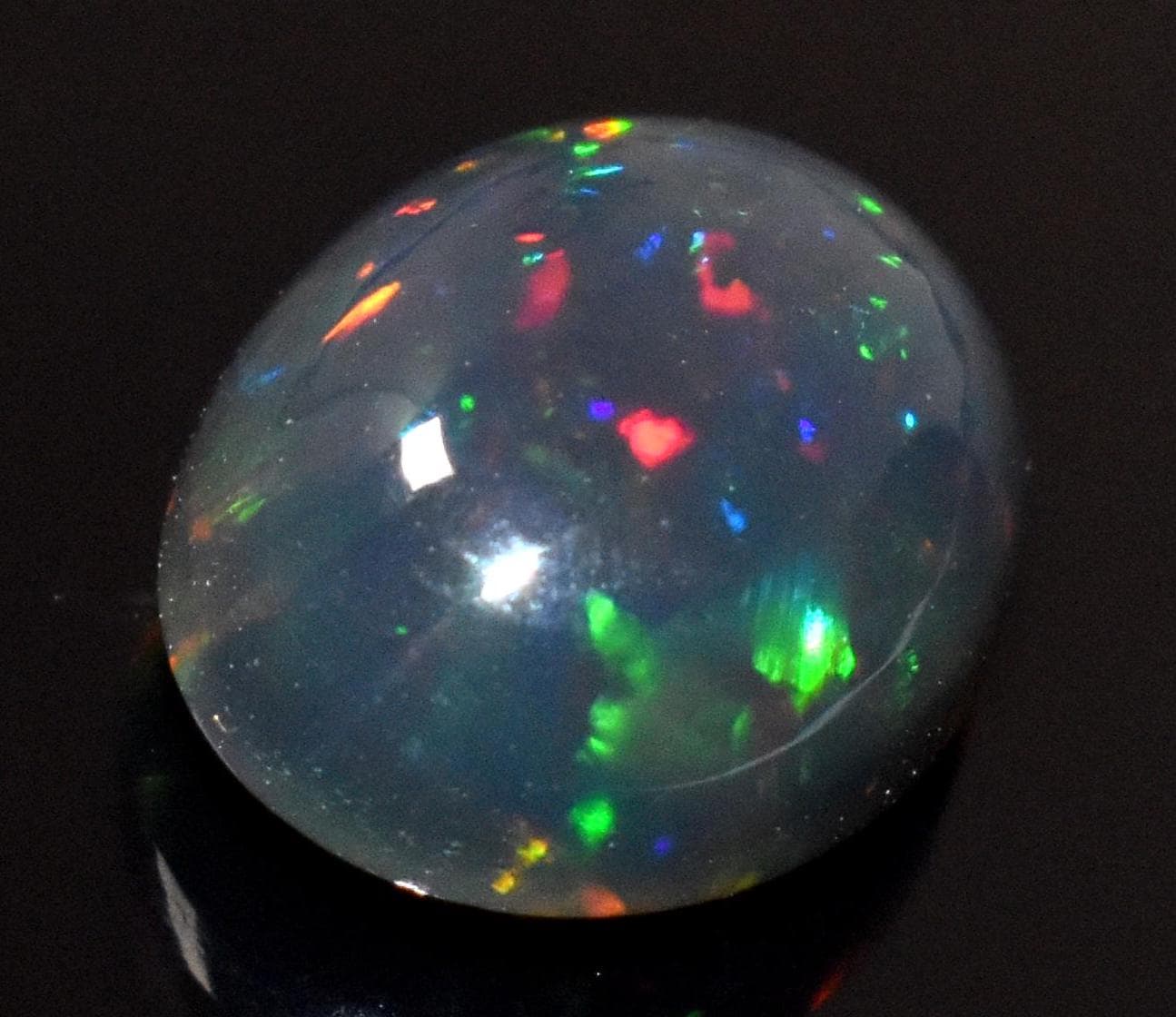 Black Opal, Oval Welo Fire Cabochon Loose Gemstone, 2.60 Crt, Size-9x11x5.5mm,