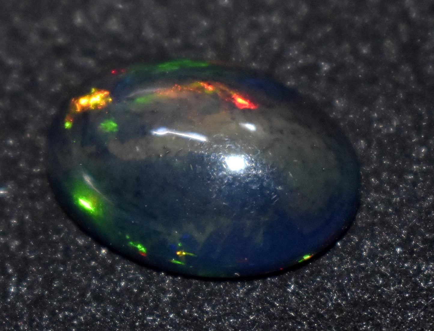 Black Opal, Oval Welo Fire, Cabochon Loose Gemstone, 6.20 Ct, Size-17.5x13x6mm,