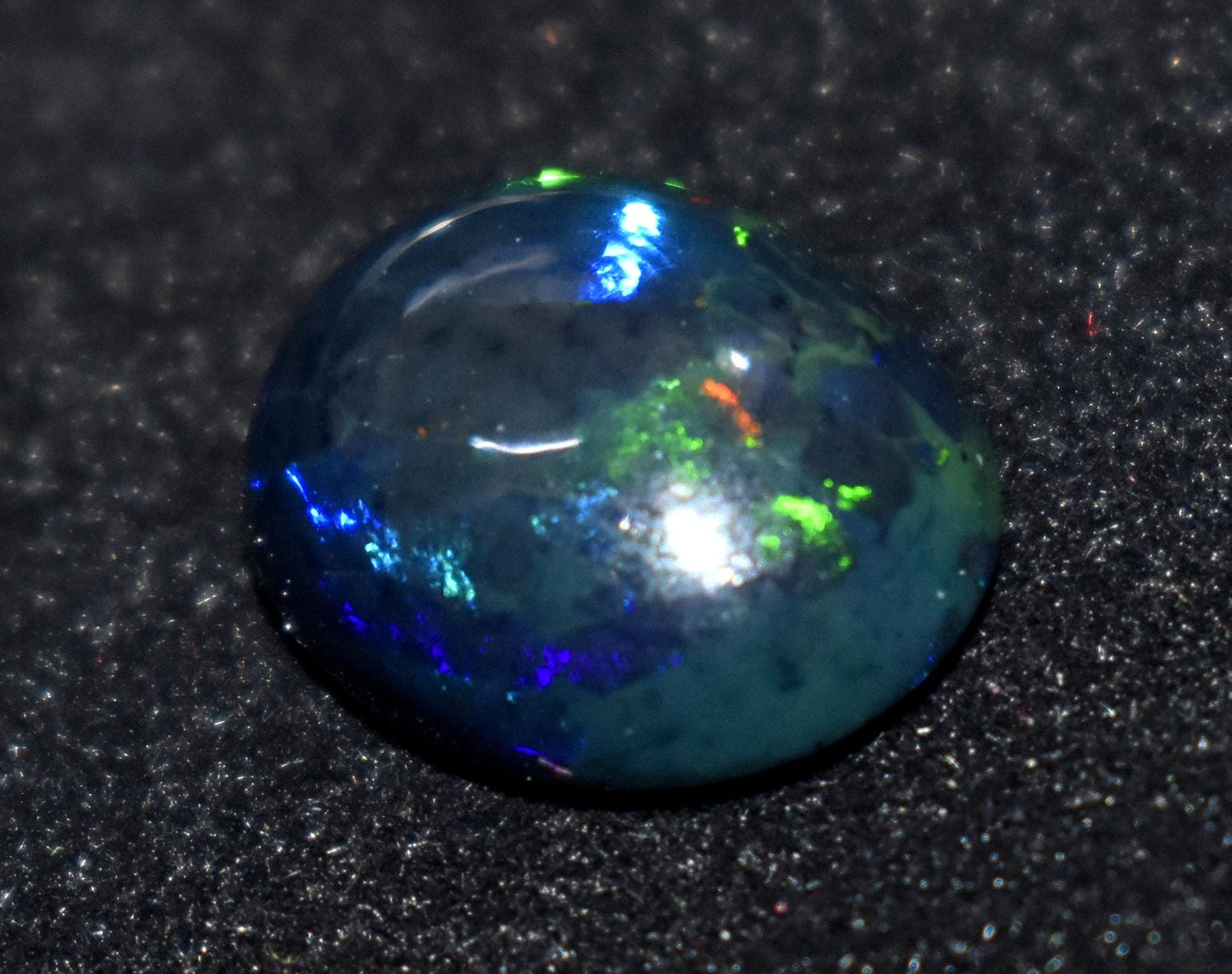 Black Opal, Oval Welo Fire, Cabochon Loose Gemstone, 5.10 Ct, Size-12x15x6mm,