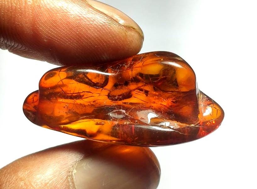 Amber, 100% Natural Baltic Amber, Welo Polish Rough Amber Gemstone, 22.00,Carat, Size-39x19x12mm, For Home Decor,