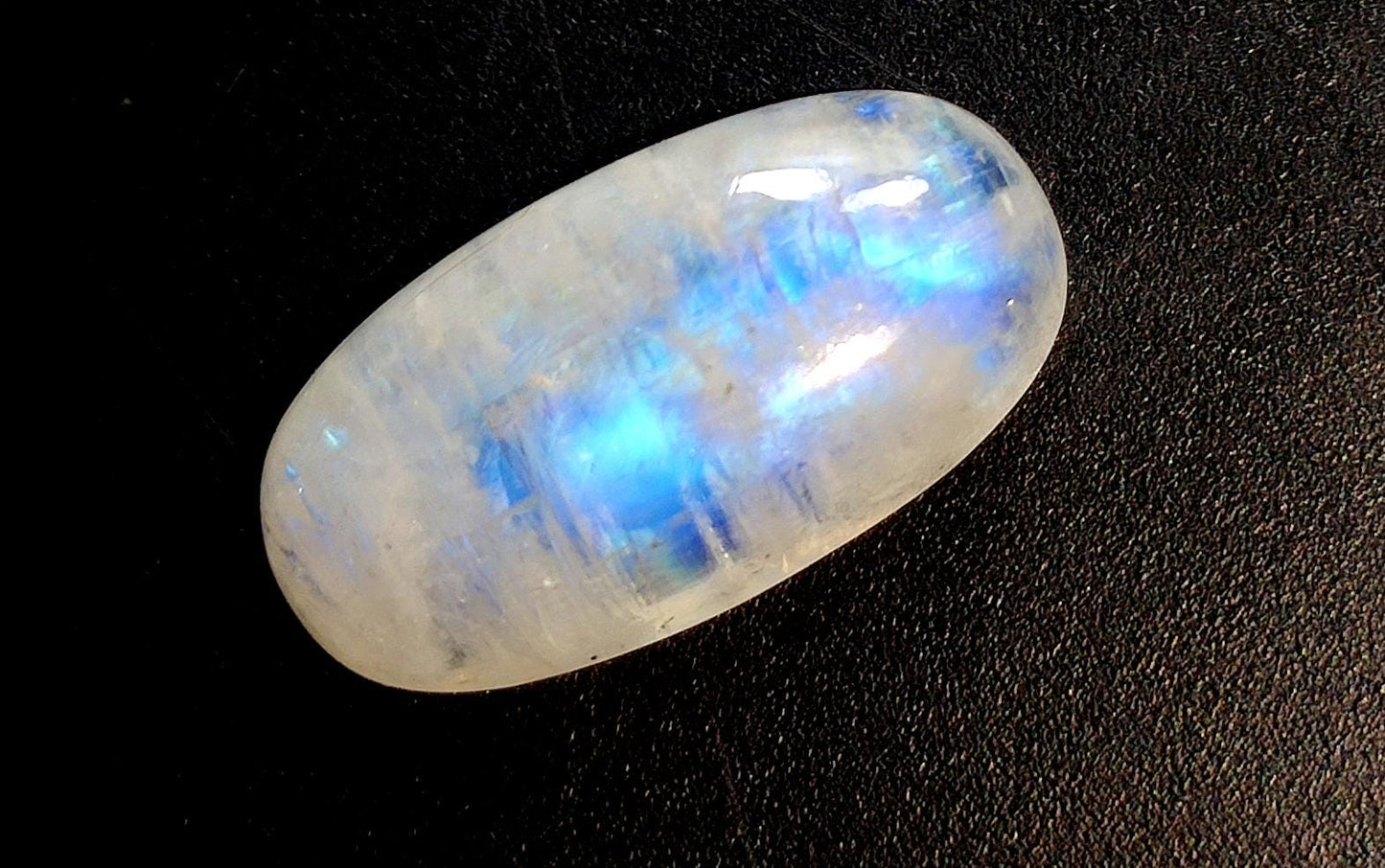 Rainbow Moonstone, Oval Blue Flashy Loose Gemstone, 8.55 Carat, Size-10x19x5.5mm,