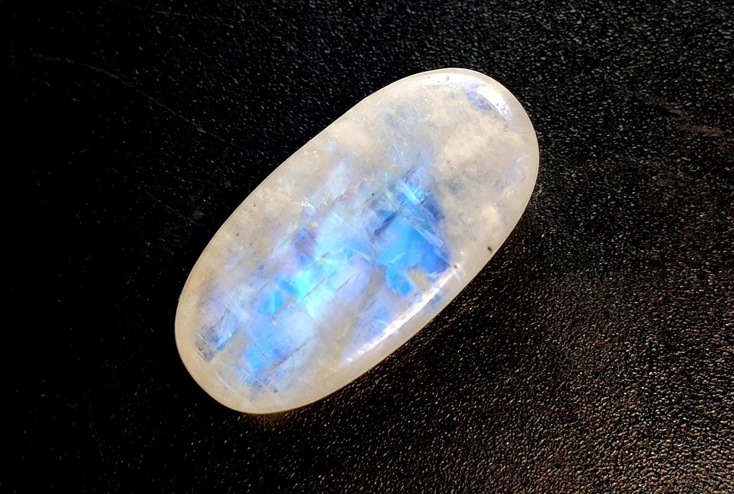 Rainbow Moonstone, Oval Blue Flashy Loose Gemstone, 8.55 Carat, Size-10x19x5.5mm,