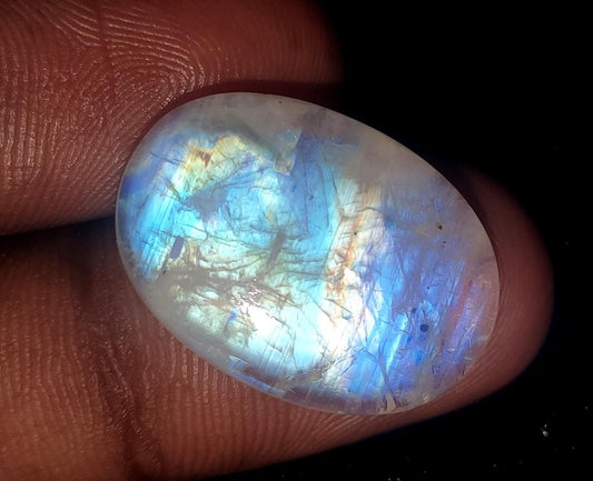 Rainbow Moonstone, Oval Blue Flashy Loose Gemstone, 17.05  Carat, Size-16.5x23x5mm,