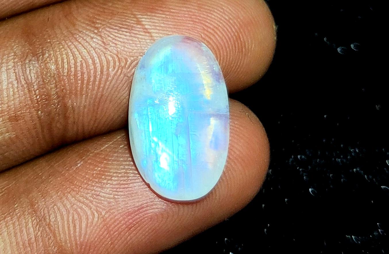 Rainbow Moonstone, Oval Blue Flashy Loose Gemstone, 7.75 Carat, Size-10x17.5x5mm,