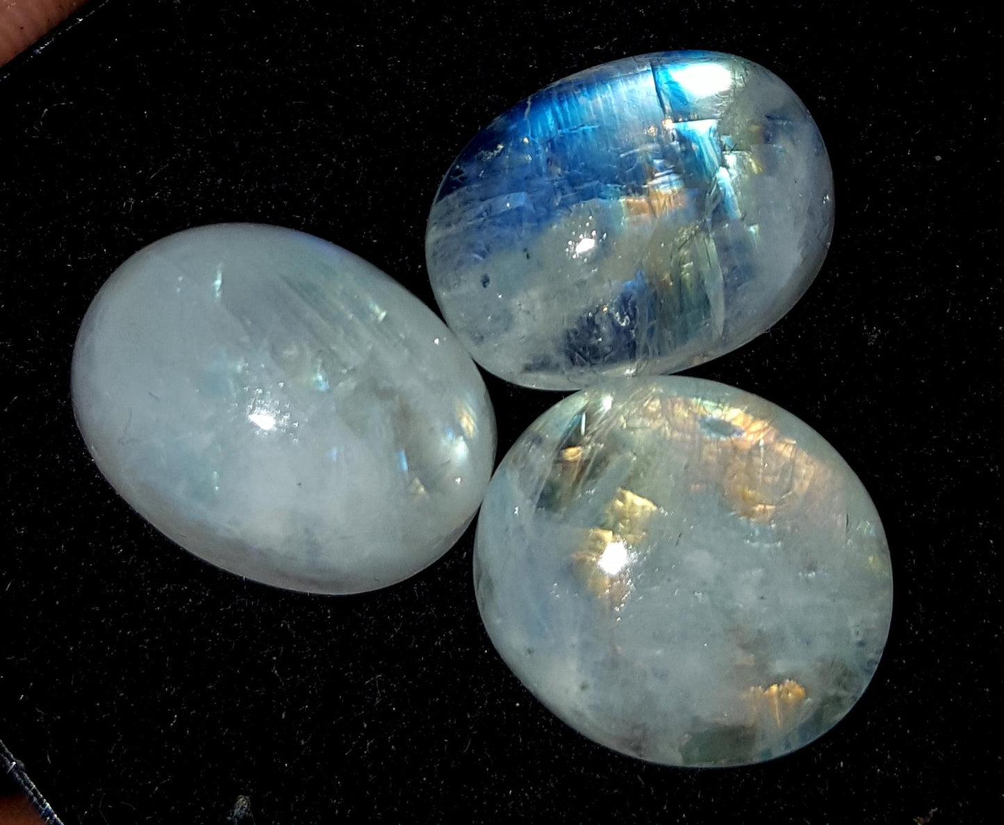 Rainbow Moonstone, Oval Blue Flashy Gemstone Lot, 31.80 Carat, Size-12x16x8mm To 13x15x6mm,