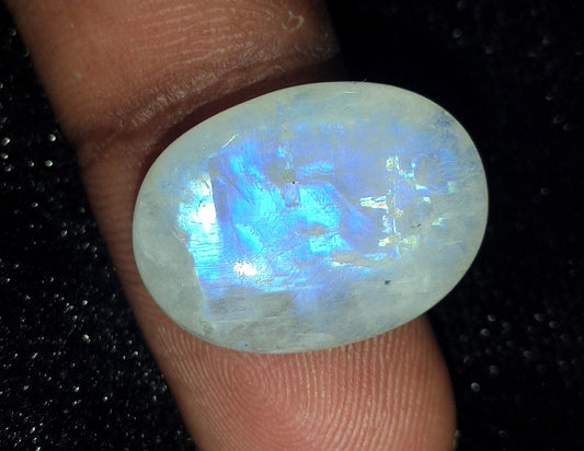 Rainbow Moonstone, Oval Blue Flashy Loose Gemstone, 13.90 Carat, Size-14x20x5mm,