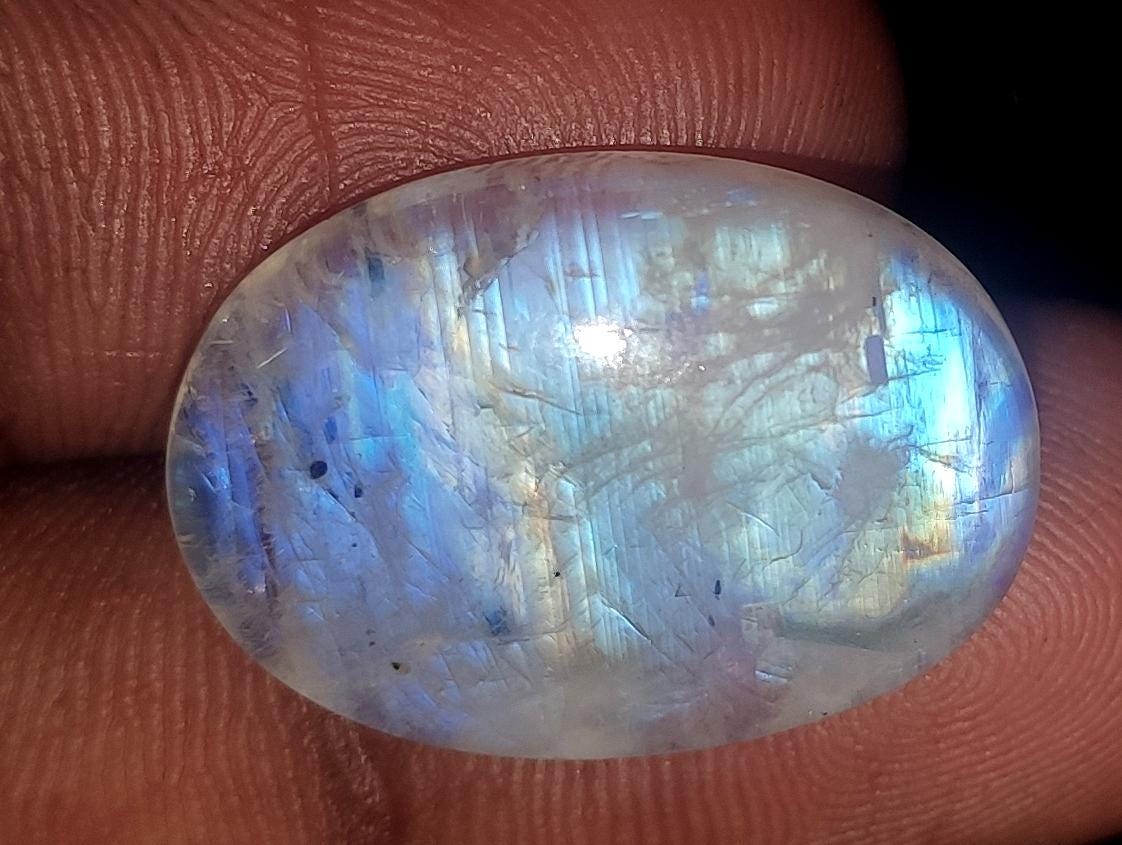 Rainbow Moonstone, Oval Blue Flashy Loose Gemstone, 17.05  Carat, Size-16.5x23x5mm,