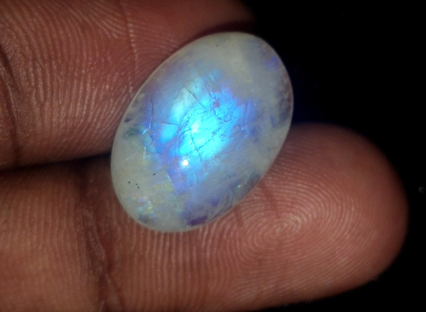 Rainbow Moonstone, Oval Blue Flashy Loose Gemstone, 10.85 Carat, Size-11x17x4mm,