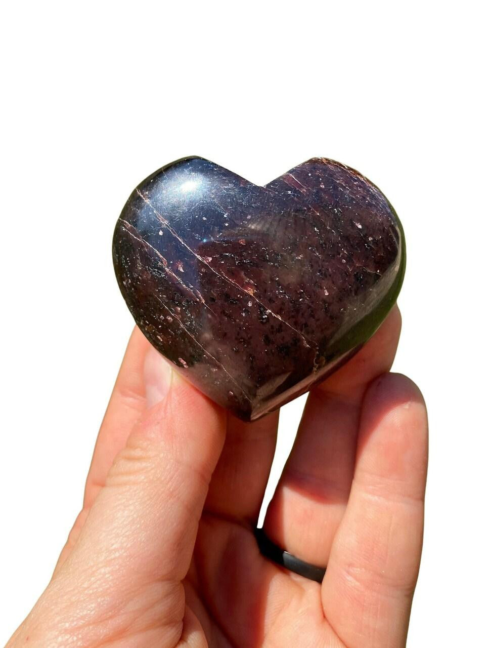 Garnet Heart Gemstone, {73.15 Gram}